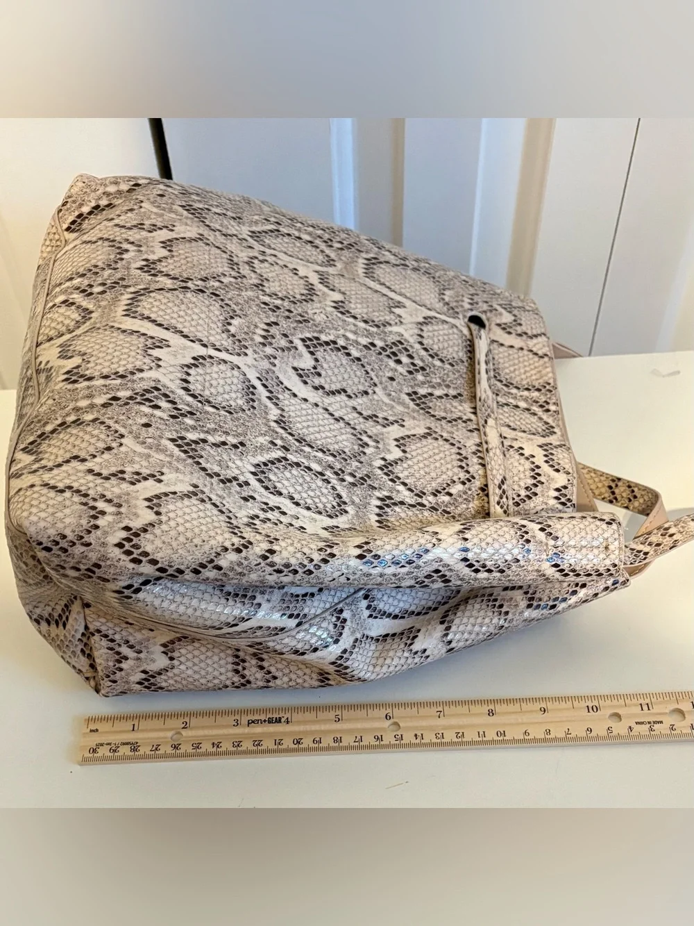 H&M Faux Leather Snake-Print Beige Drawstring Shoulder Bag